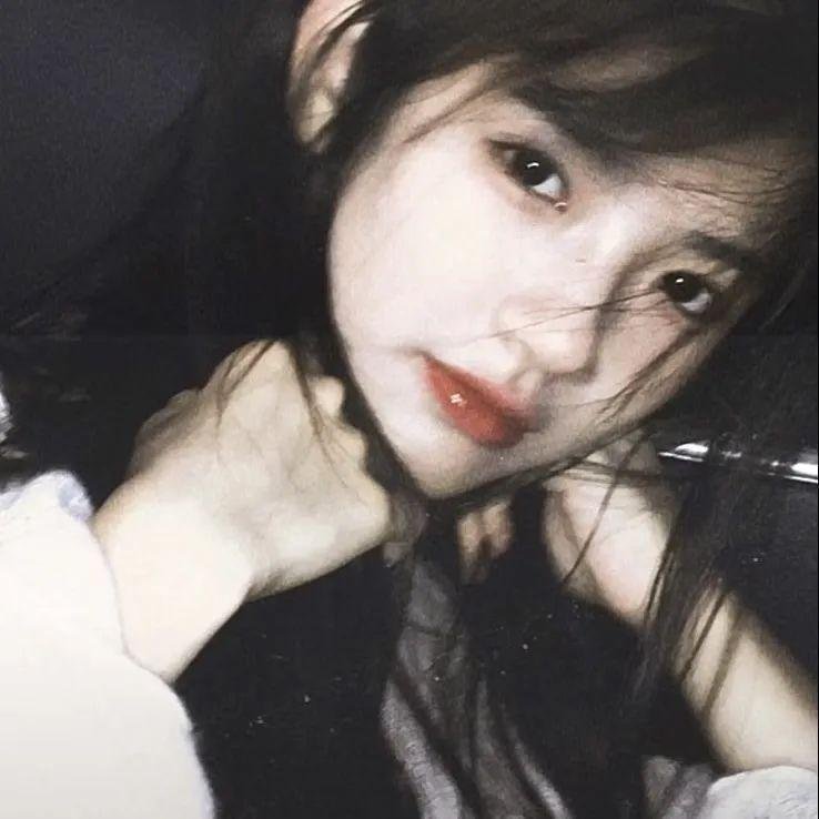 小雨爱蜜莉